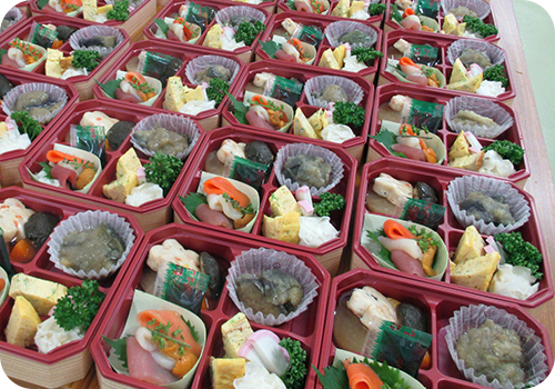 並べられている和食ランチの写真